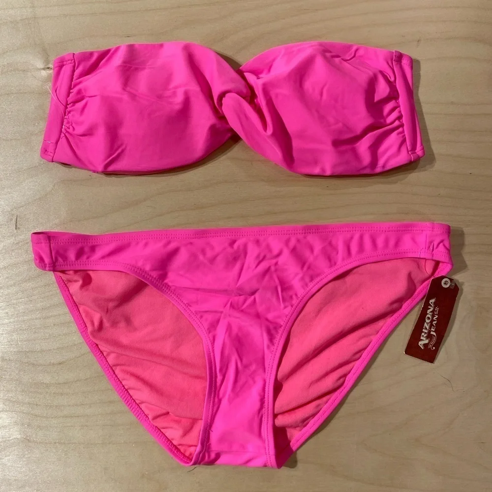Arizona Jean Two Piece Swimsuit Top XL Bottom Medium (BX)